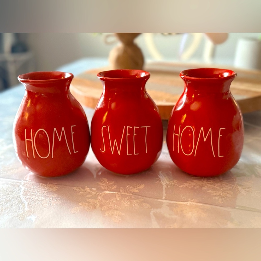 Red Rae Dunn Vases